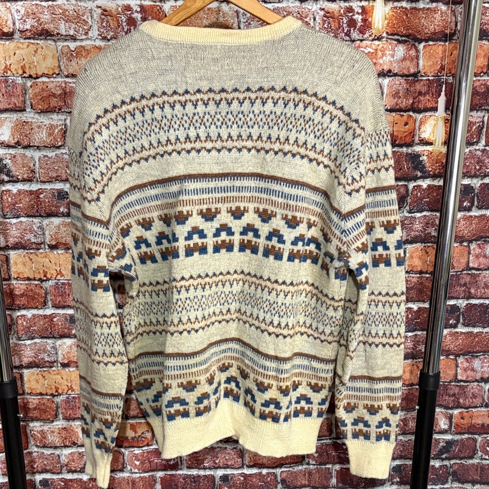 Pendleton Vintage Men's Wool Patterned Sweater Cr… - image 4